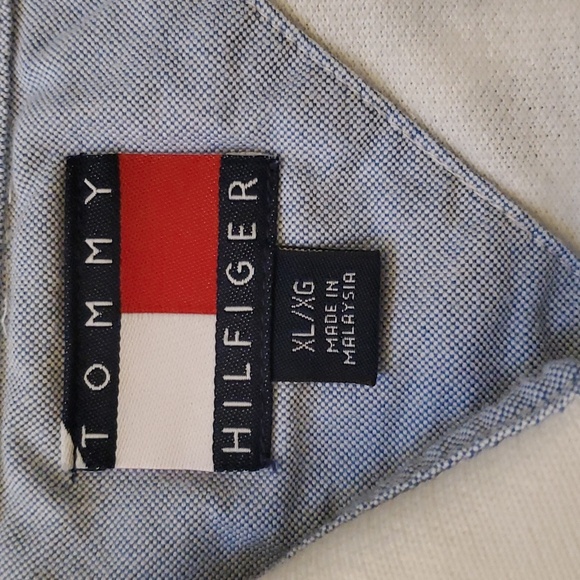 Set of 3 polo shirts - 2 Tommy Hilfiger, 1 Nautica - Picture 2 of 12